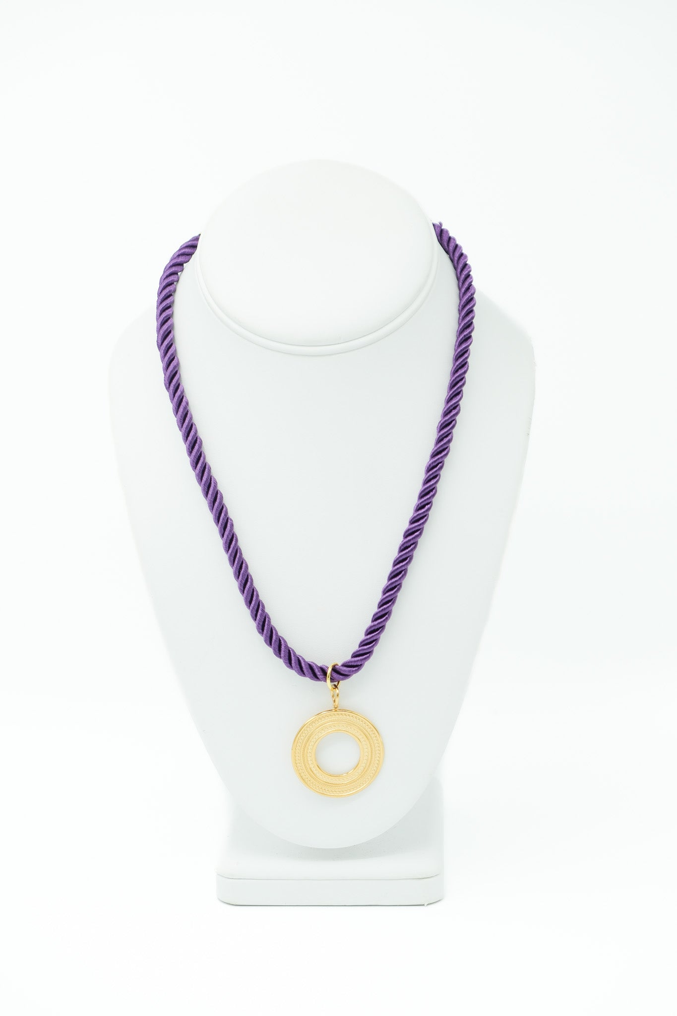 Roper Necklace