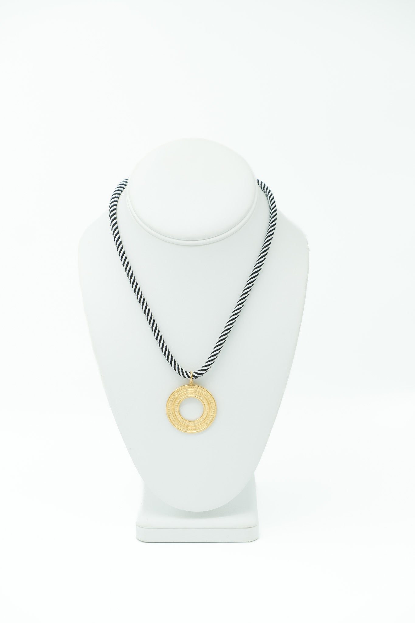 Roper Necklace