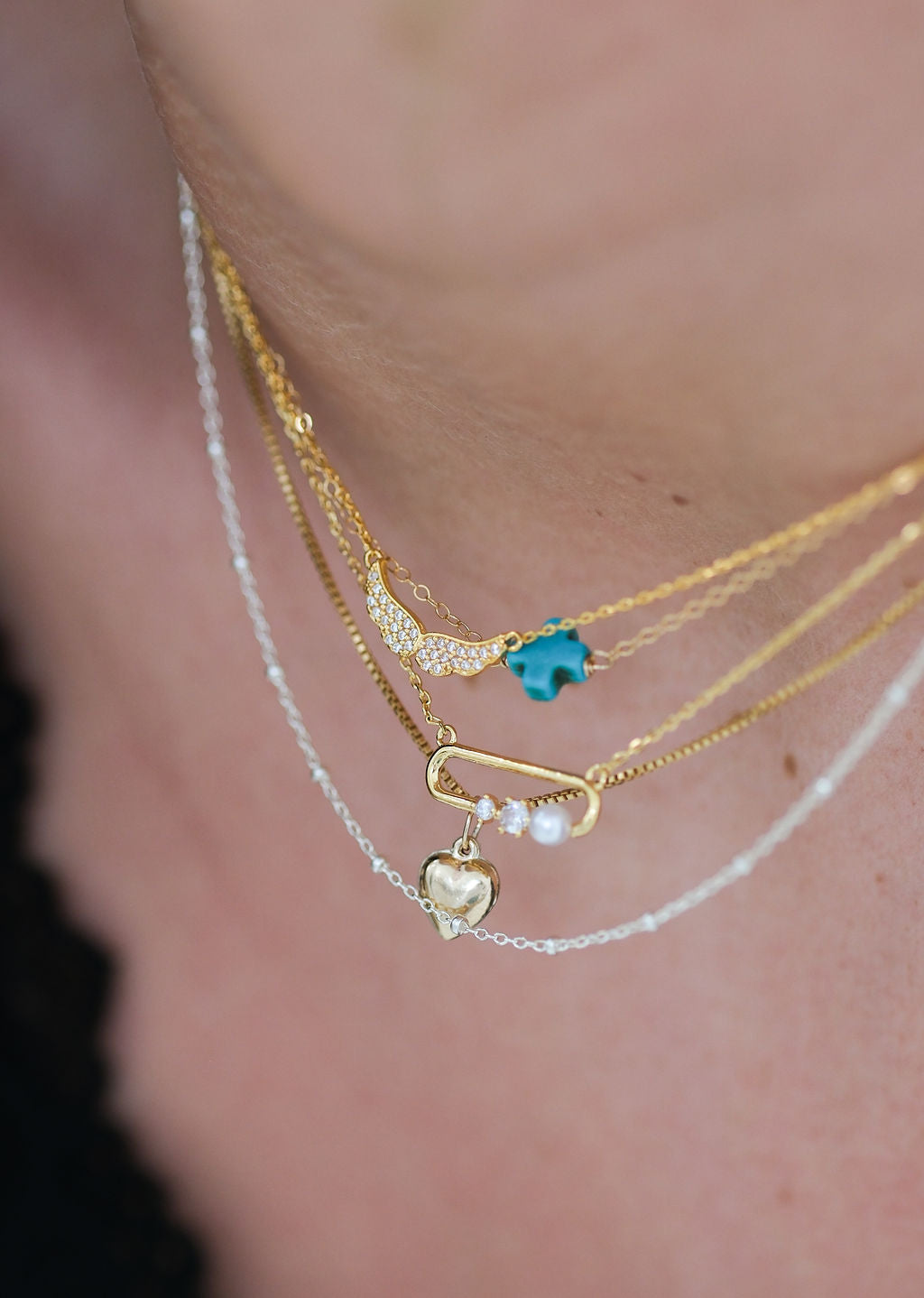 Pearly Clip Necklace