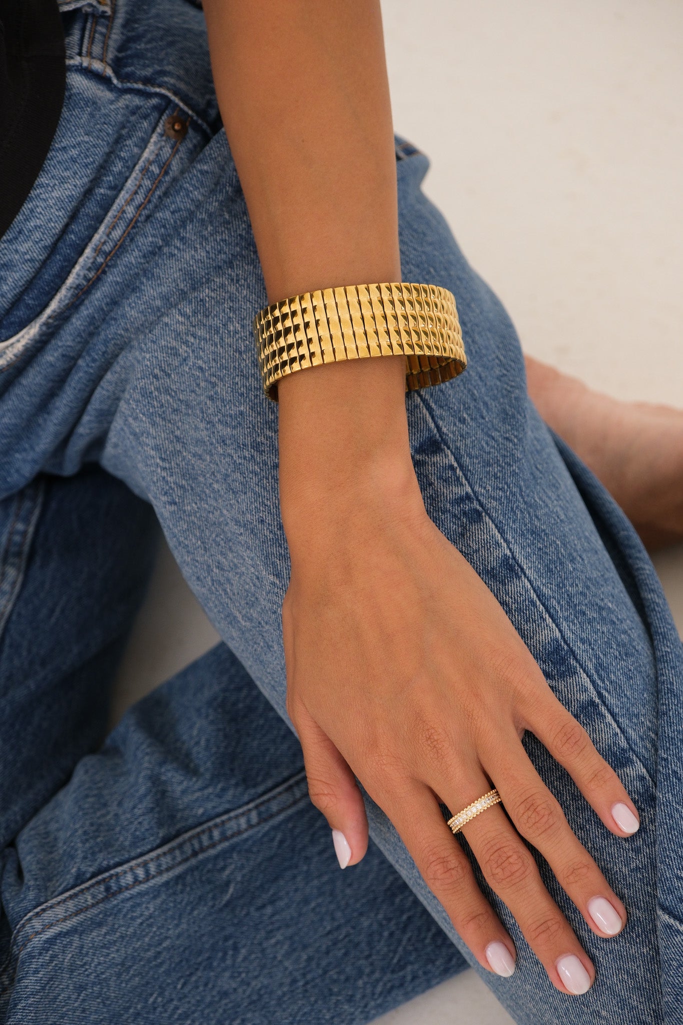 Round Ring